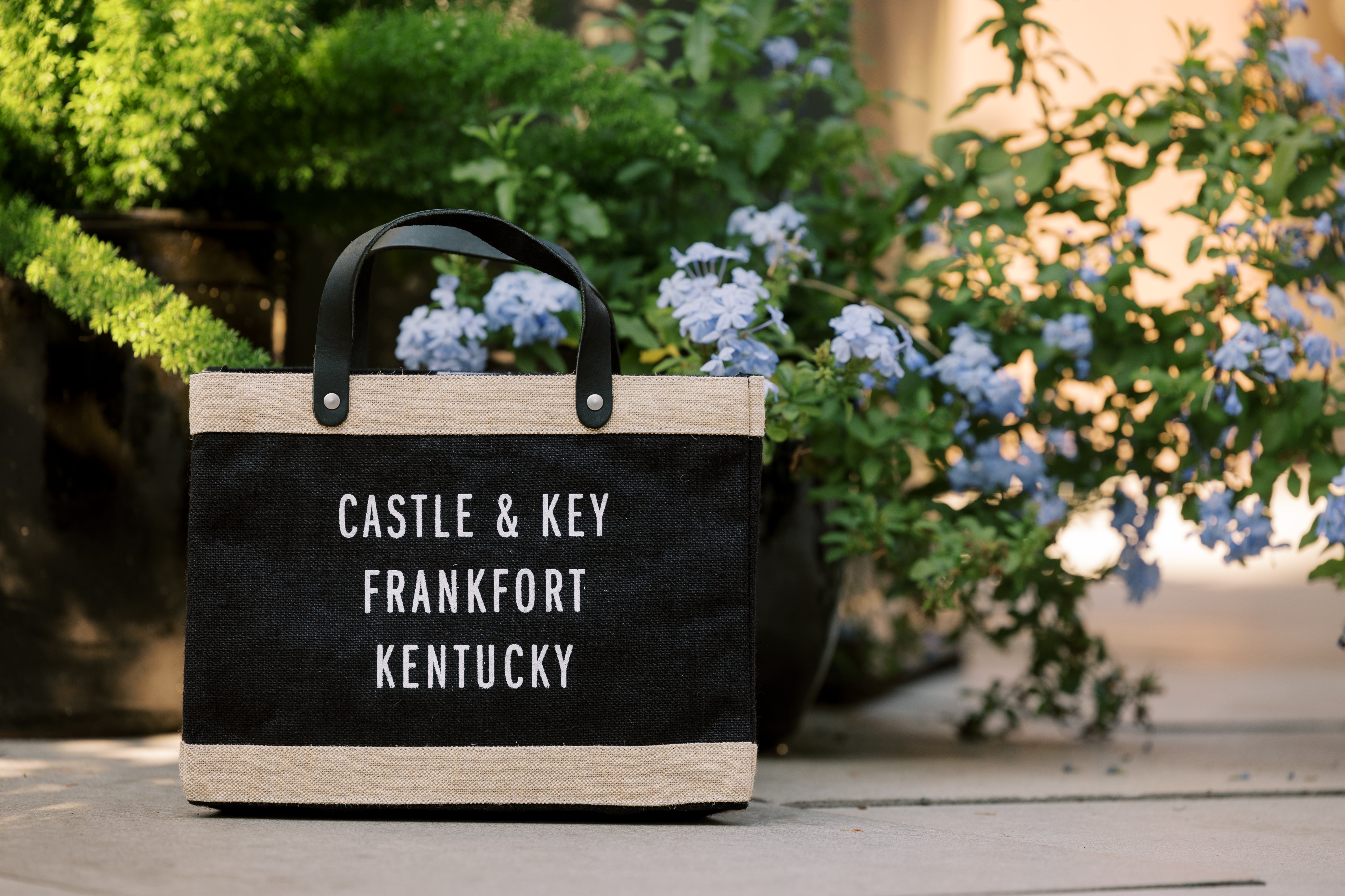 Factory Castel Key Accessories – Castle & Key